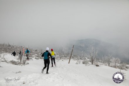 Zawodnicy na trasie Beskid Winter Trial